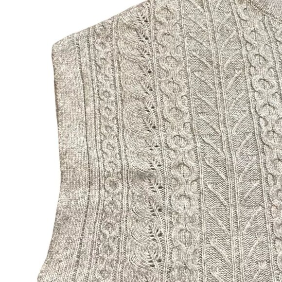 RACHEL ZOE 1X Plus Size Light Gray Cable Knit Soft Oversize Sleeveless Sweater - Picture 3 of 13